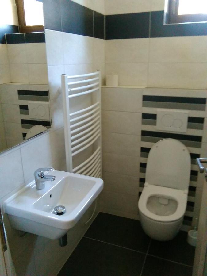 Zlaty Hamr Апартаменти